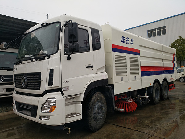 東風天龍洗掃車(國V)